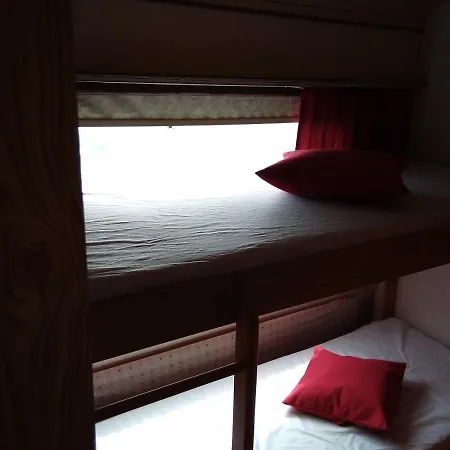 Camping De La 2*